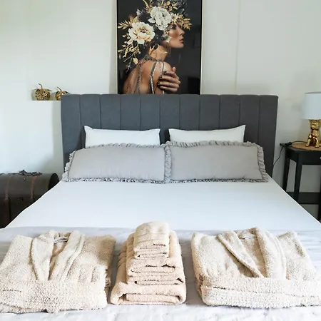 Catherine's Seaside House B Feriehus *